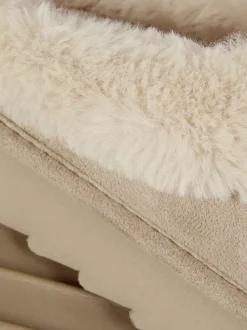 Primark Kapcie<Kapcie bez pięty wyściełane sztucznym futrem