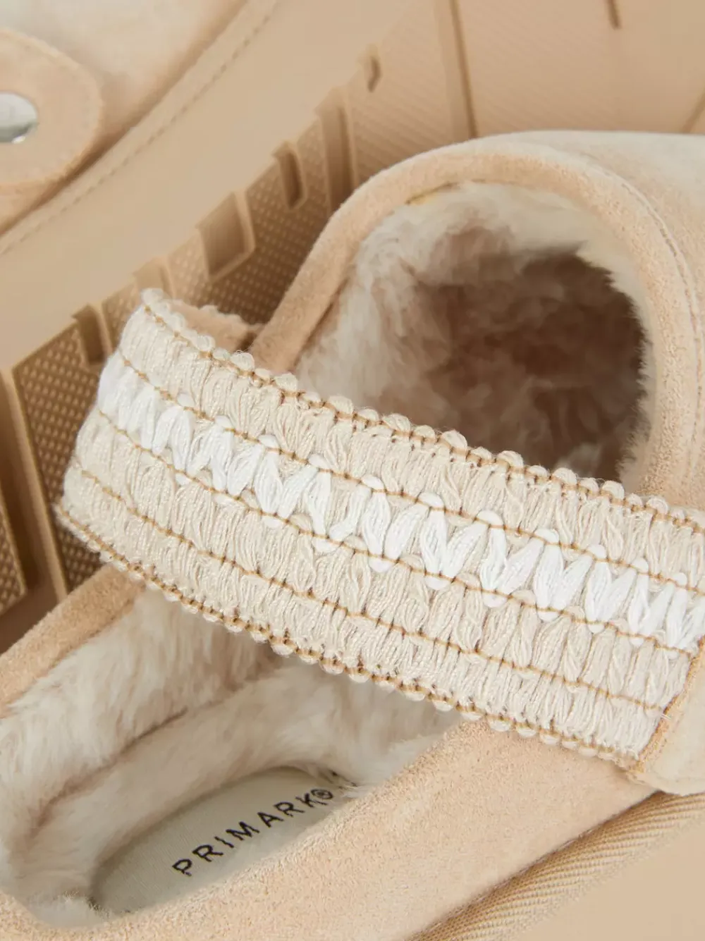 Primark Kapcie<Kapcie typu chodaki z podszewką