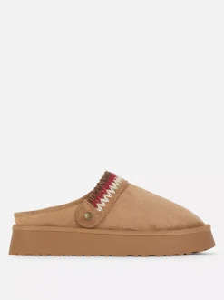 Primark Kapcie<Kapcie typu chodaki z podszewką