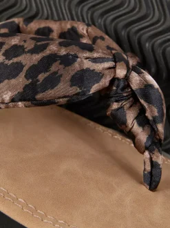 Primark Sandały<Sandały-japonki na płaskiej podeszwie