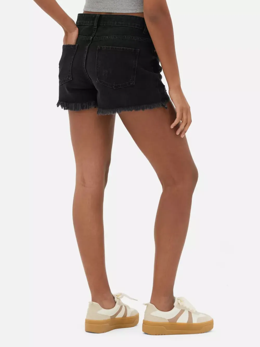 Primark Szorty<Spodenki jeansowe z przetarciami