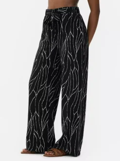 Primark Spodnie I Legginsy<Spodnie palazzo z szerokimi nogawkami i nadrukiem