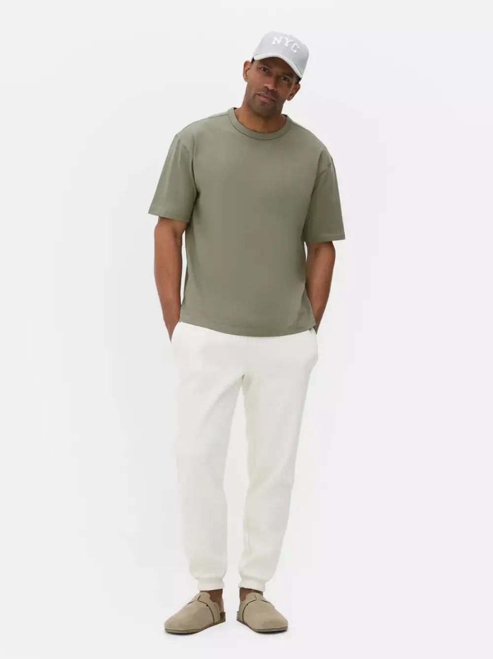 Primark Topy I T-Shirty<T-shirt o luźnym kroju