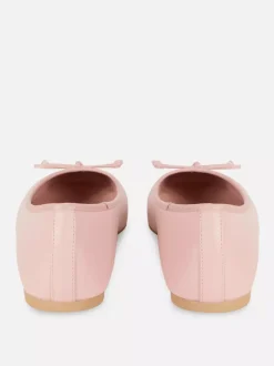Primark Płaskie Buty<Baleriny na płaskiej podeszwie z kokardką