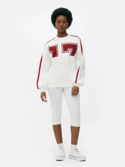 Primark Odzież Domowa I Na Siłownię|Bluzy<Bluza oversize w uniwersyteckim stylu z numerem
