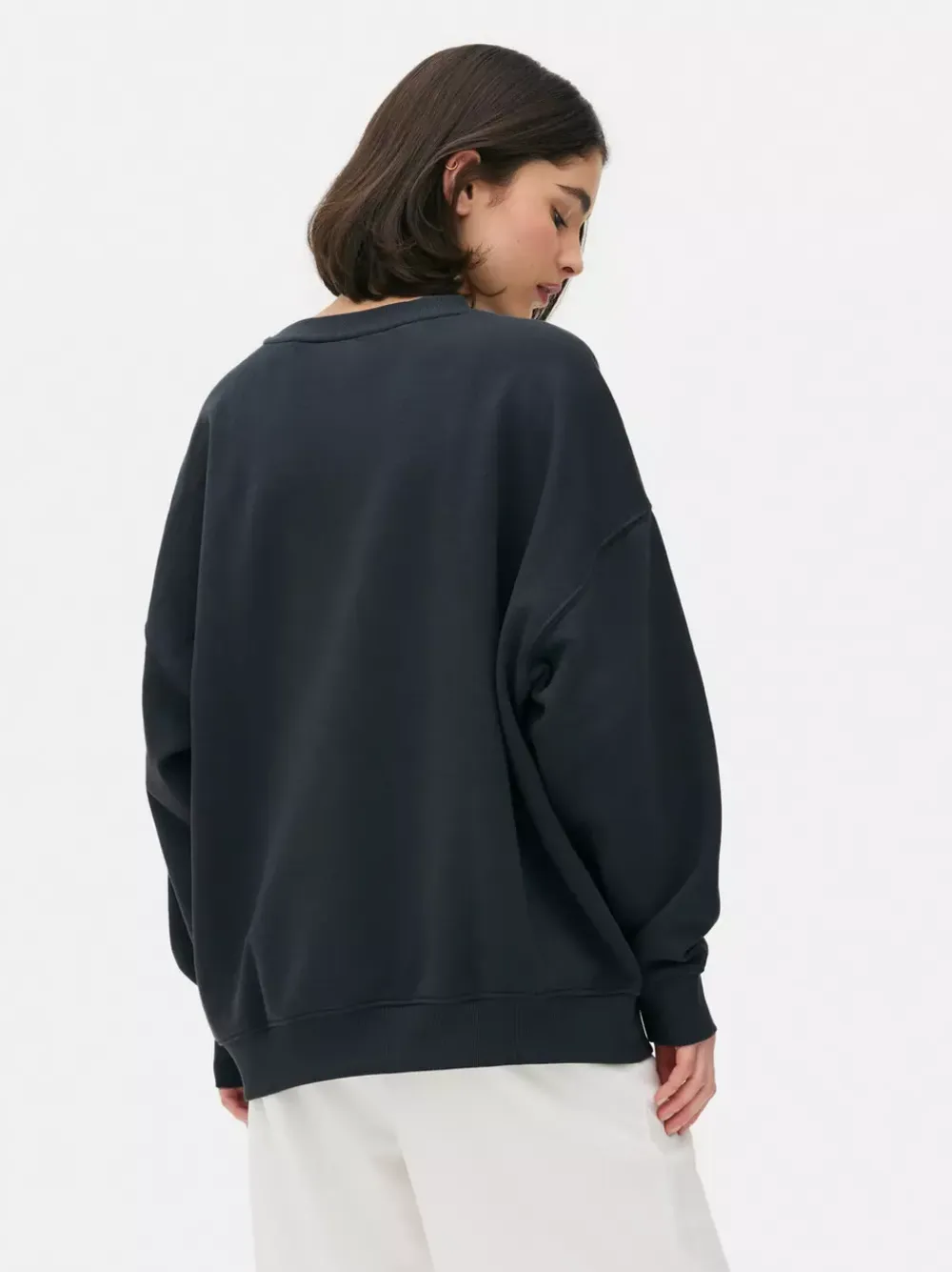 Primark Odzież Domowa I Na Siłownię|Bluzy<Bluza oversize z nadrukiem