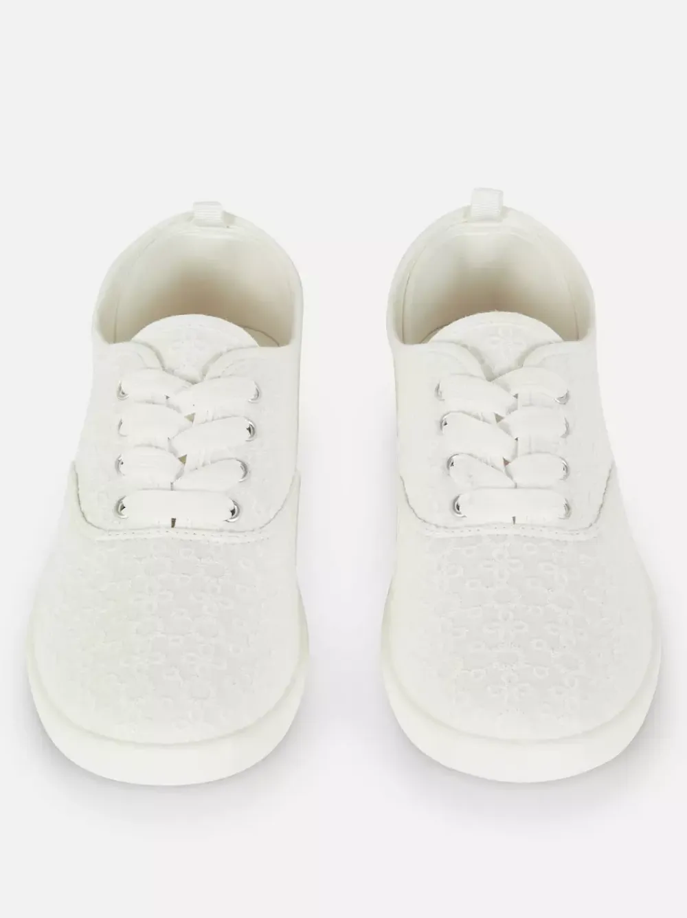 Primark Buty Sportowe|Odzież Domowa I Na Siłownię<Buty sportowe z haftem na płaskiej platformie