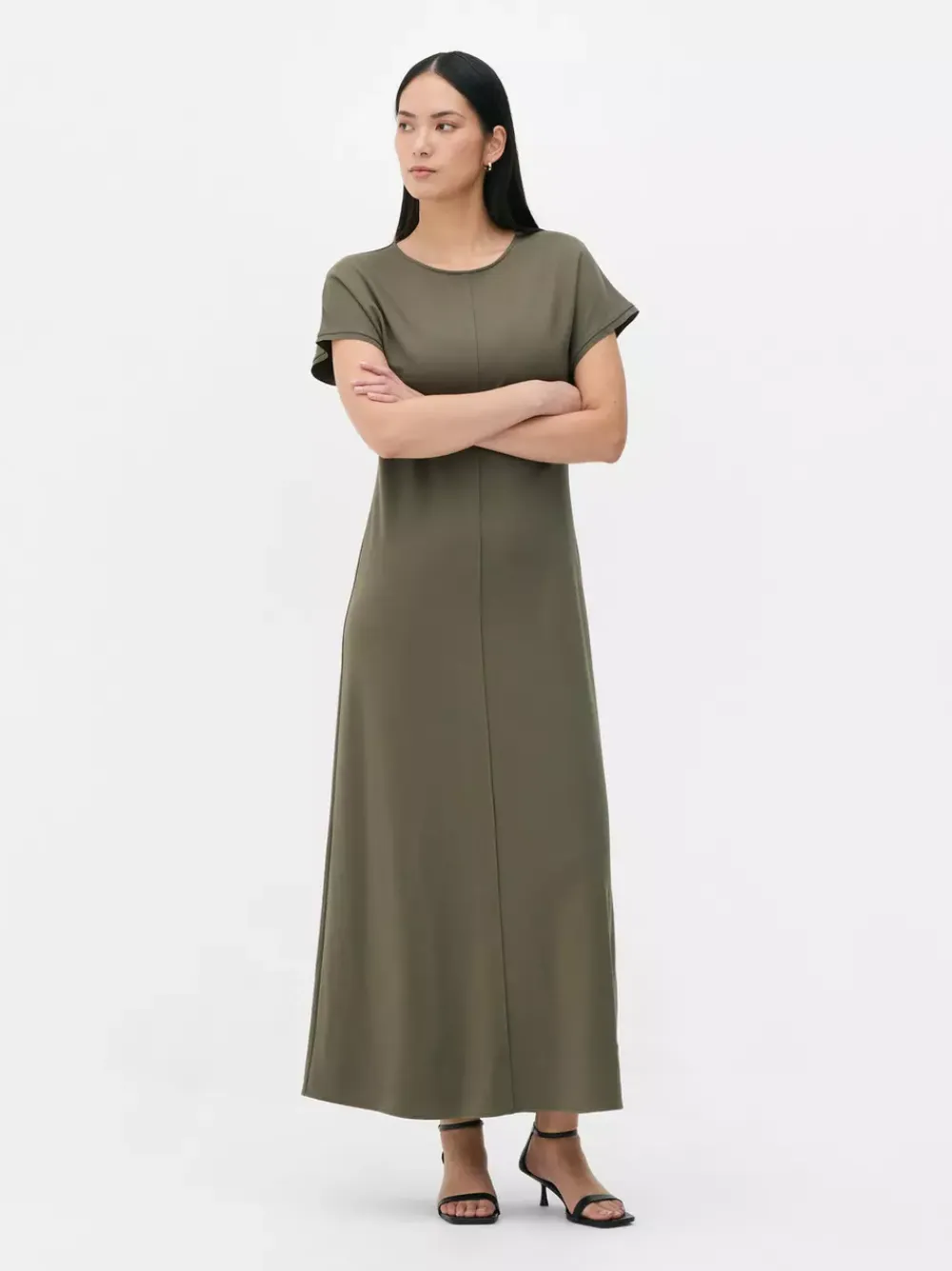 Primark Sukienki<Dżersejowa sukienka midi z krótkim rękawem The Edit