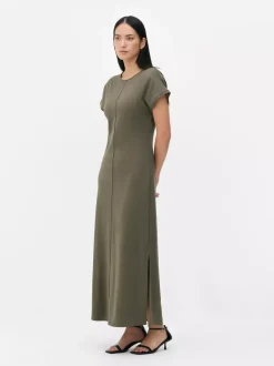 Primark Sukienki<Dżersejowa sukienka midi z krótkim rękawem The Edit