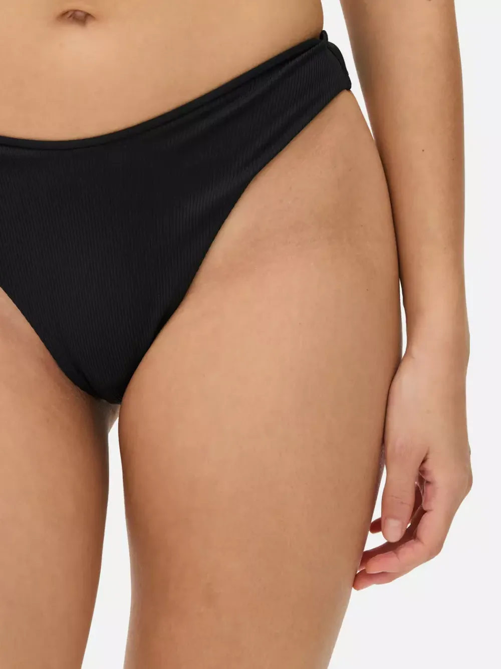 Primark Stroje Kąpielowe I Plażowe<Dół od bikini z wysokimi wycięciami