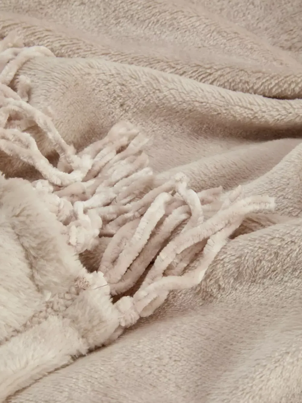 Primark Koce I Narzuty<Duża miękka narzuta z frędzlami przy obszyciu