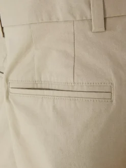 Primark Garnitury I Eleganckie Ubrania|Spodnie<Elastyczne chinosy z prostymi nogawkami