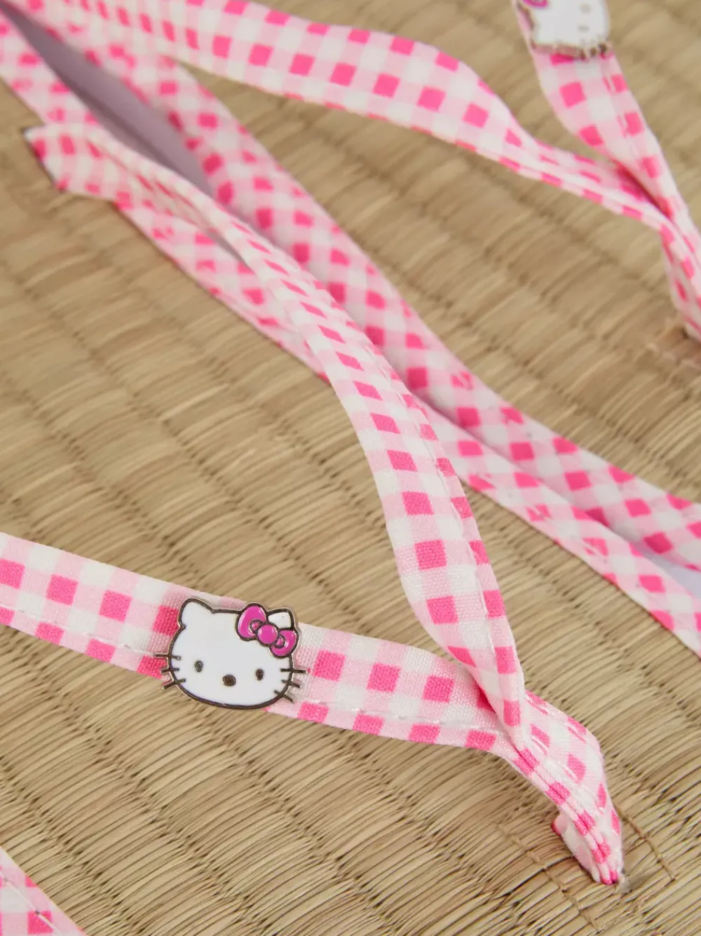Primark Klapki I Japonki<Japonki w kratkę vichy z motywem Hello Kitty