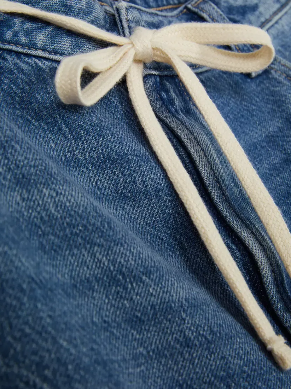 Primark Jeansy<Jeansy z szerokimi nogawkami i wiązaniem w talii