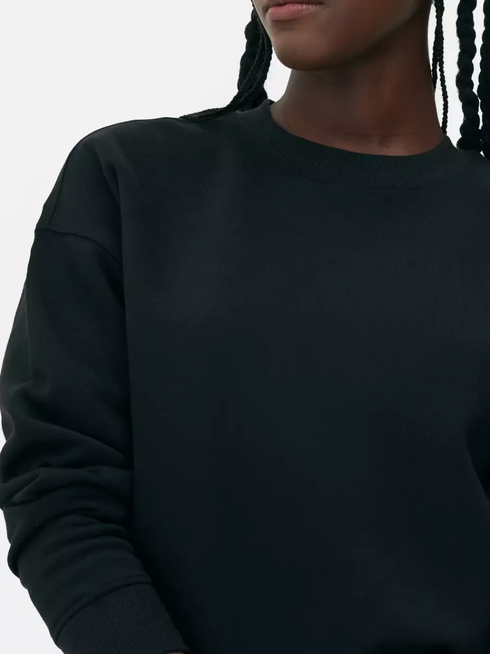 Primark Odzież Domowa I Na Siłownię|Bluzy<Klasyczna bluza z okrągłym dekoltem