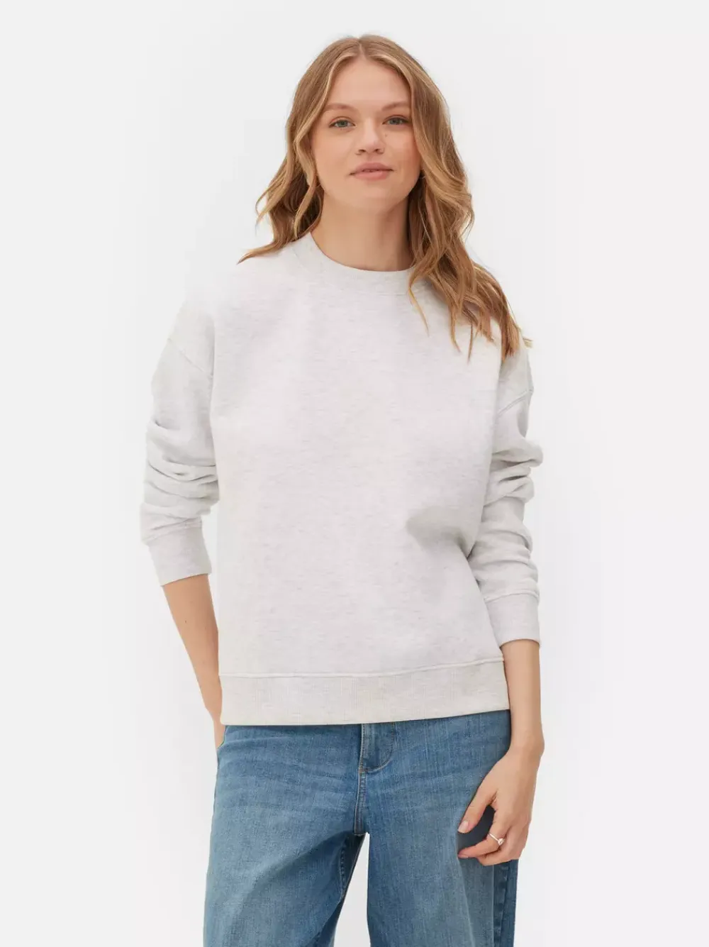 Primark Odzież Domowa I Na Siłownię|Bluzy<Klasyczna bluza z okrągłym dekoltem