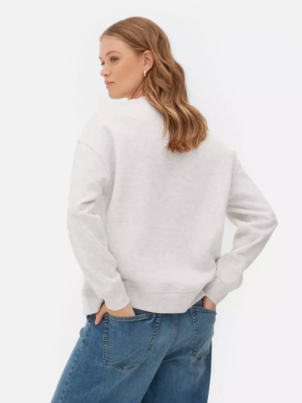 Primark Odzież Domowa I Na Siłownię|Bluzy<Klasyczna bluza z okrągłym dekoltem