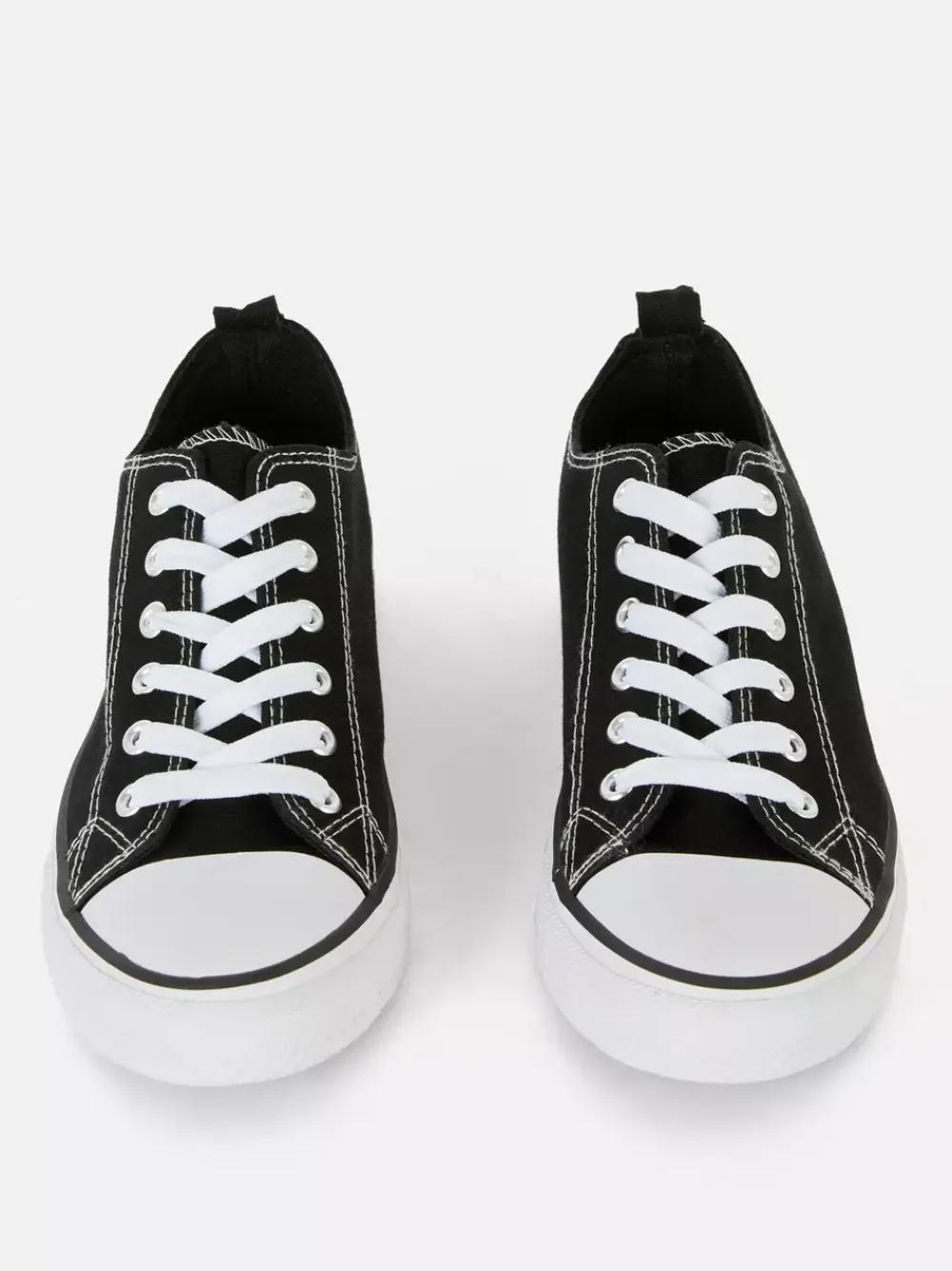 Primark Buty Sportowe|Odzież Domowa I Na Siłownię<Klasyczne sznurowane buty sportowe z płócienną niską cholewką