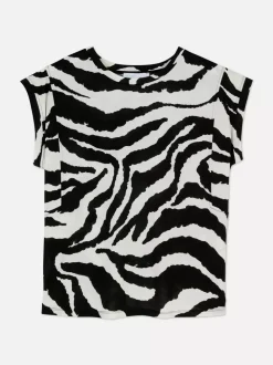 Primark Topy I T-Shirty<Koszulka z krótkim rękawem i ozdobnymi przeszyciami
