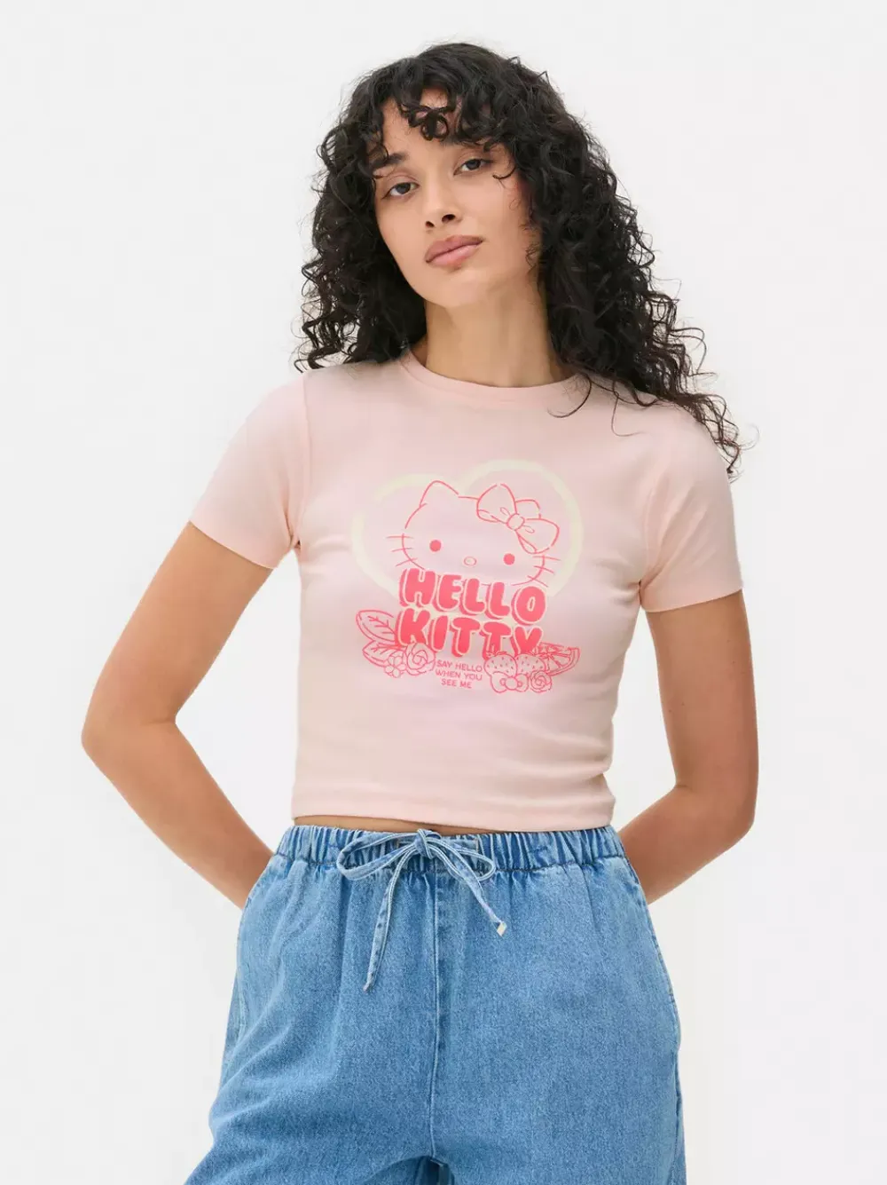 Primark Topy I T-Shirty<Krótka koszulka z motywem Hello Kitty