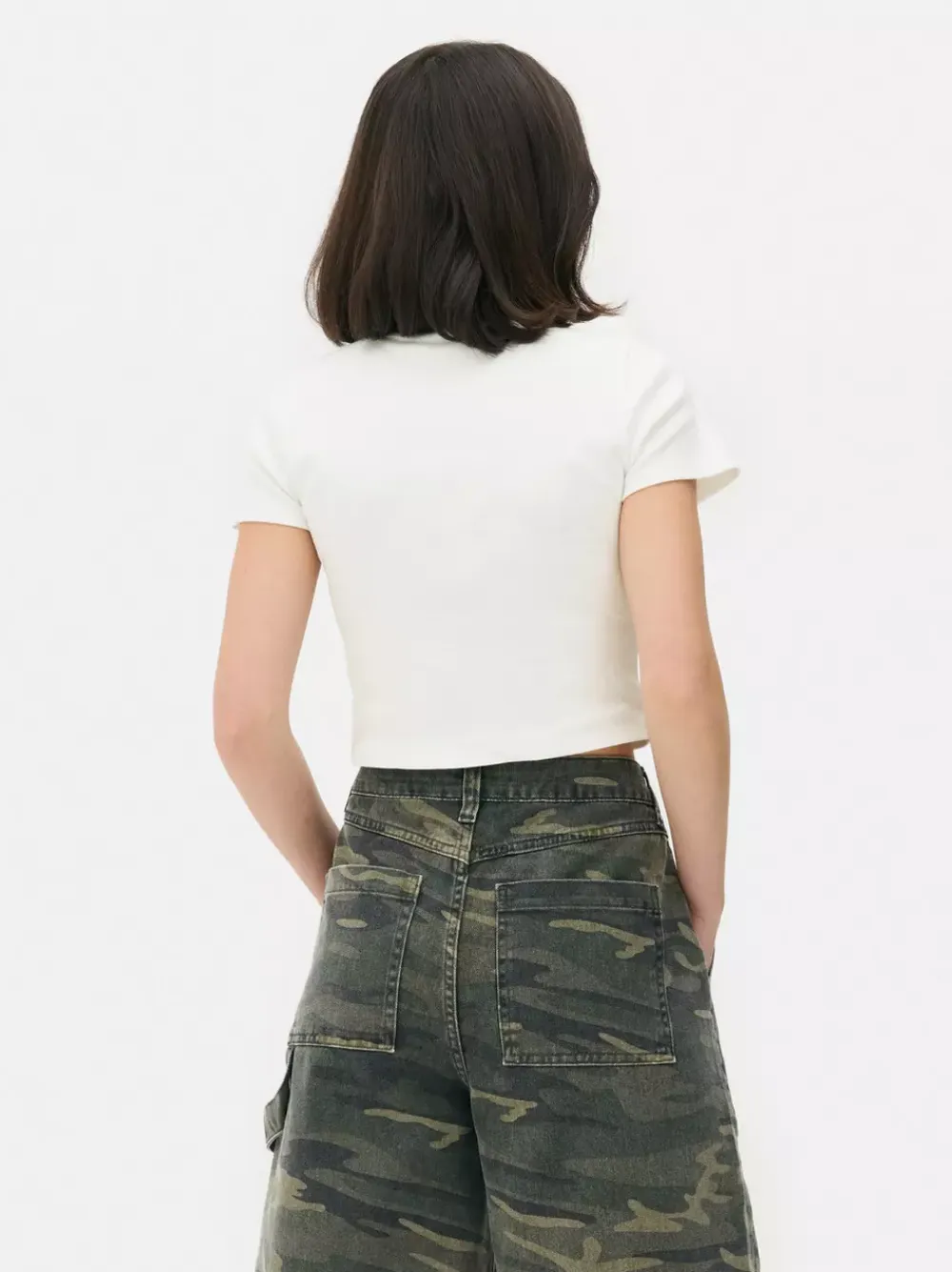 Primark Topy I T-Shirty<Krótki T-shirt z gwiazdą ze wzorem moro