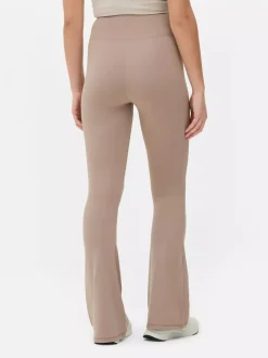 Primark Odzież Domowa I Na Siłownię|Spodnie I Legginsy<Miękkie legginsy z rozszerzaną nogawką