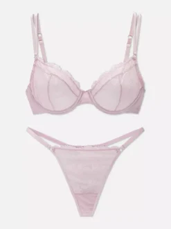 Damskie Primark Komplety Bielizny Damskiej<Miękki stanik i stringi z kwiatowym haftem, zestaw