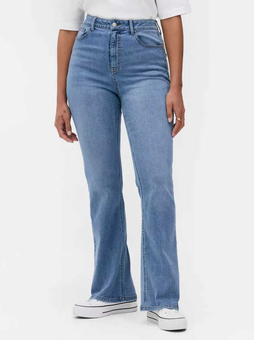 Primark Jeansy<Modelujące jeansy o kroju slim z rozszerzaną nogawką