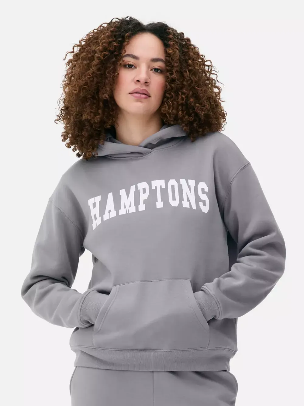 Primark Odzież Domowa I Na Siłownię|Bluzy<Nierozpinana bluza z kapturem i nadrukiem