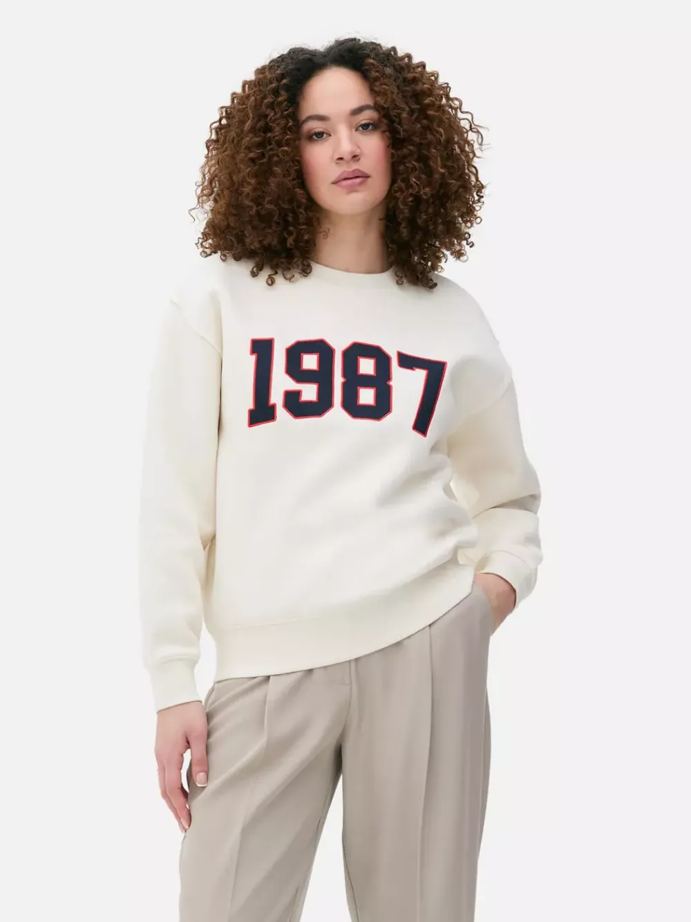 Primark Odzież Domowa I Na Siłownię|Bluzy<Nierozpinana bluza z nadrukiem