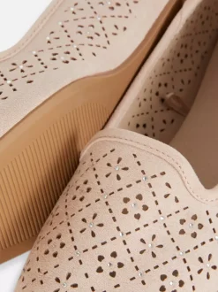 Primark Płaskie Buty<Płaskie baleriny ze strasem i laserowymi wycięciami