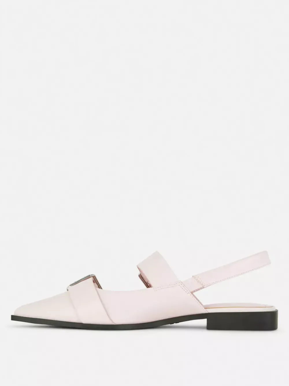 Primark Płaskie Buty<Płaskie spiczaste baleriny z paskiem z oczkami