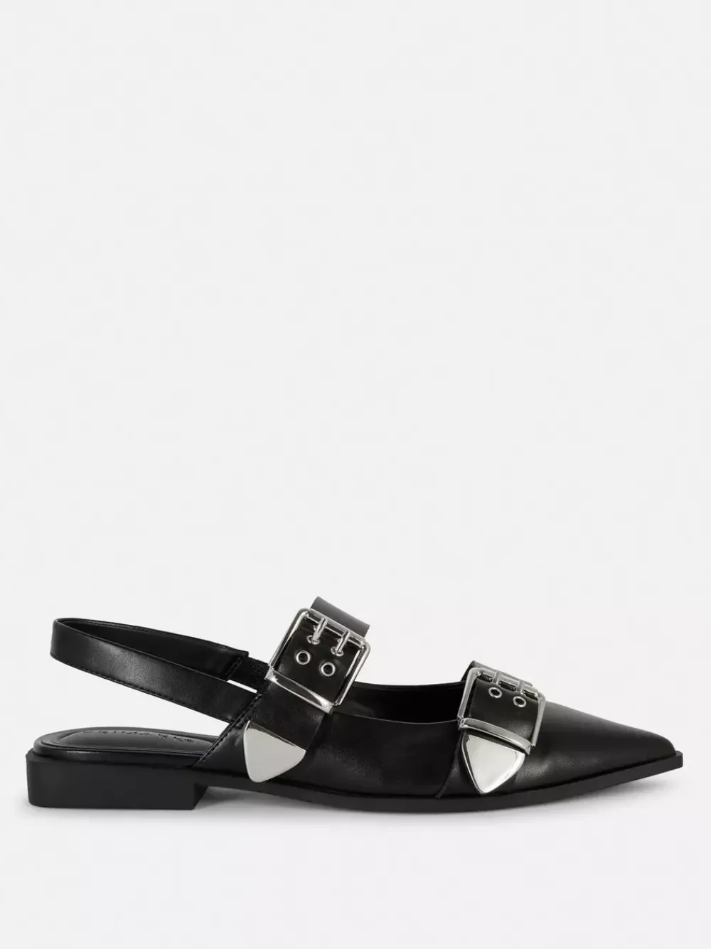 Primark Płaskie Buty<Płaskie spiczaste baleriny z paskiem z oczkami