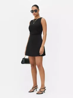 Primark Sukienki<Podkreślająca sylwetkę sukienka mini z marszczeniami