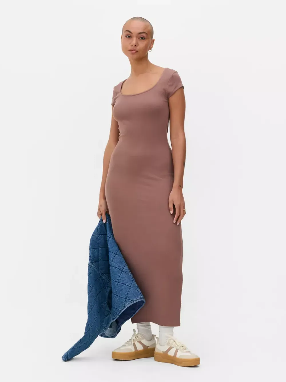 Primark Sukienki<Prążkowana sukienka maxi o dopasowanym kroju