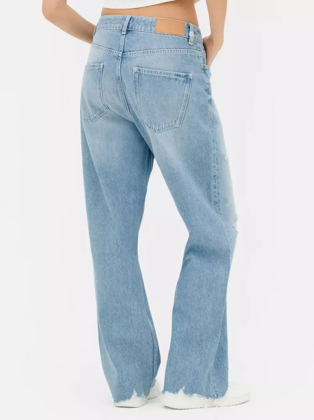 Primark Jeansy<Proste jeansy z efektem znoszenia Paula Echevarría