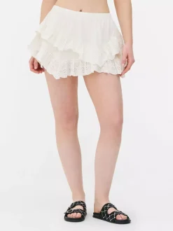 Primark Spódnice<Spódniczka mini z haftem