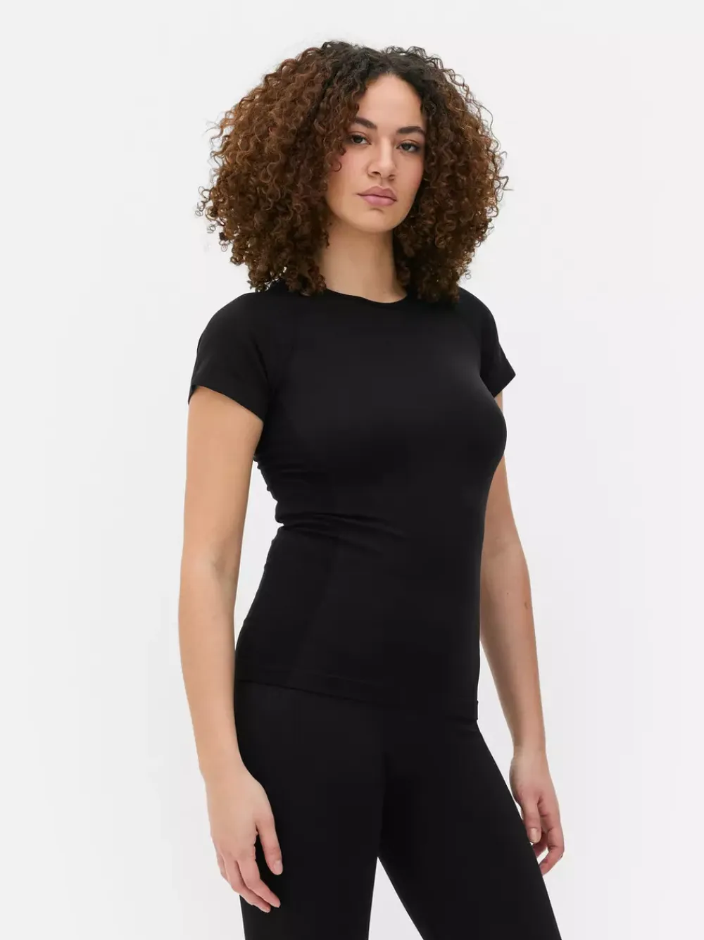 Primark Odzież Domowa I Na Siłownię|Topy I T-Shirty<Sportowy top z krótkim rękawem bez szwów