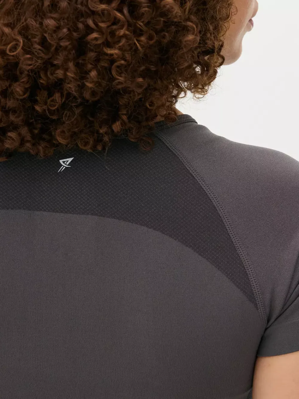 Primark Odzież Domowa I Na Siłownię|Topy I T-Shirty<Sportowy top z krótkim rękawem bez szwów