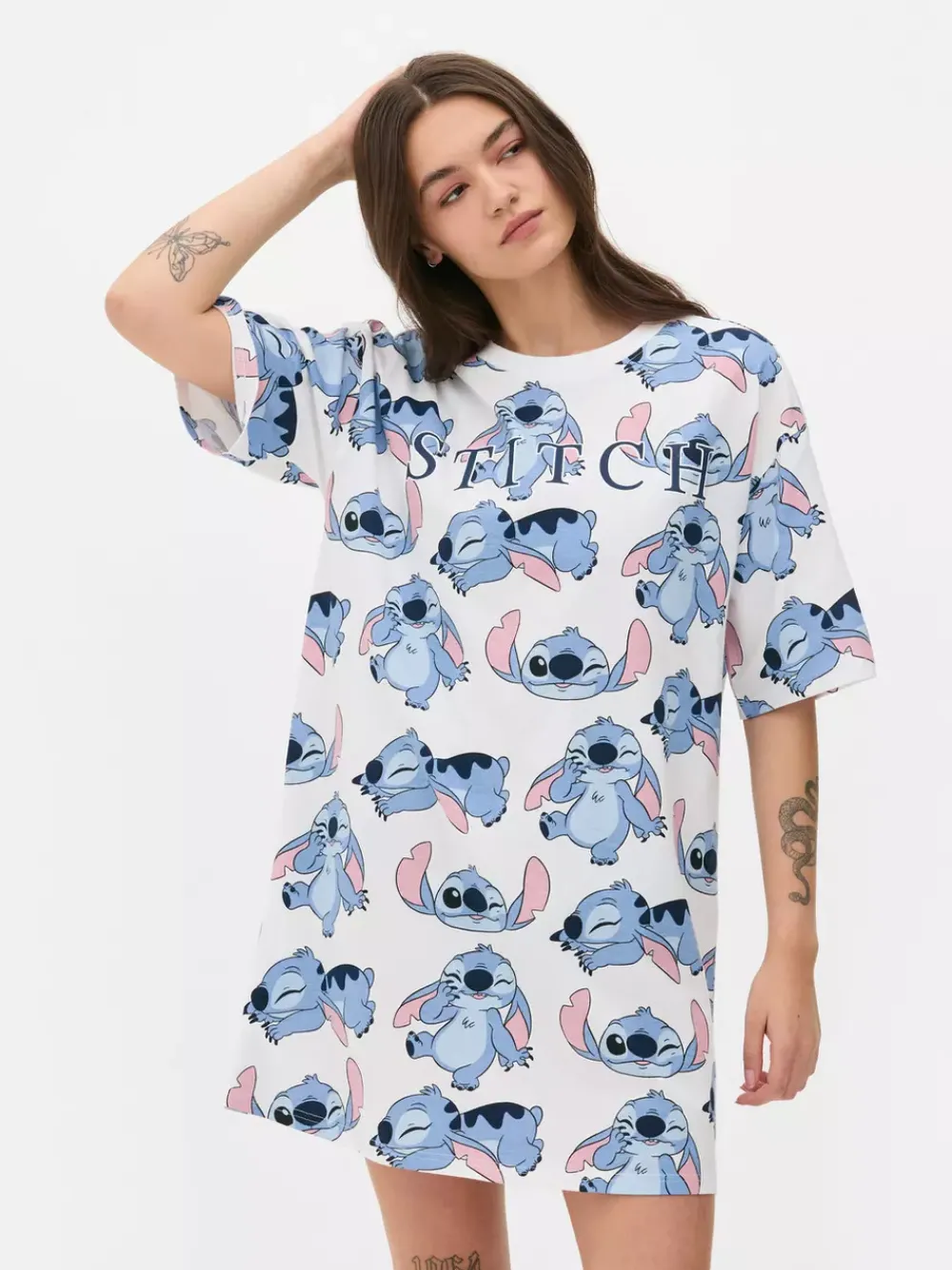Primark Koszule Nocne<T-shirt do spania z motywem Sticha Disneya
