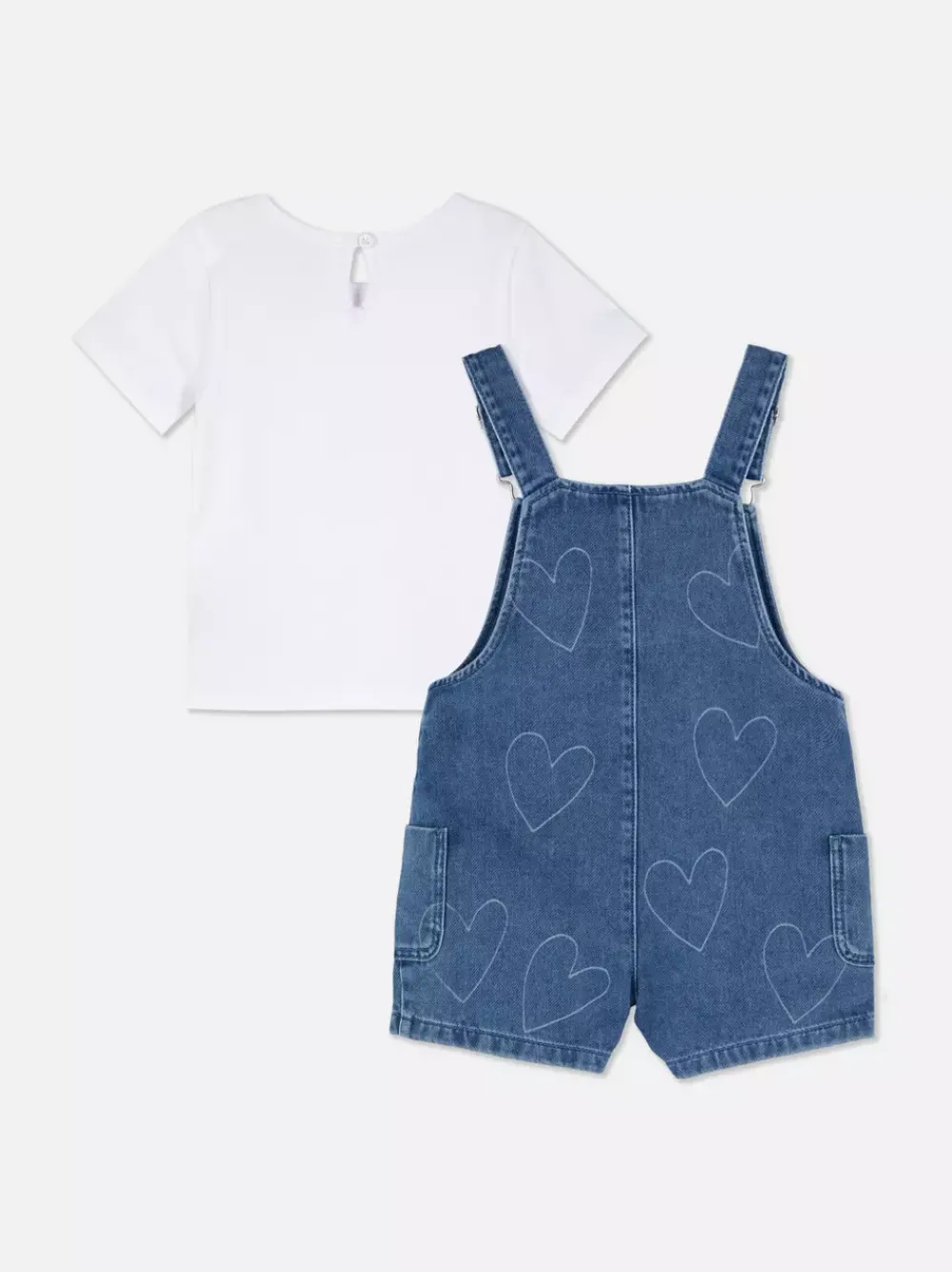 Primark Komplety I Gotowe Stroje<T-shirt i jeansowe ogrodniczki ze wzorem w serduszka