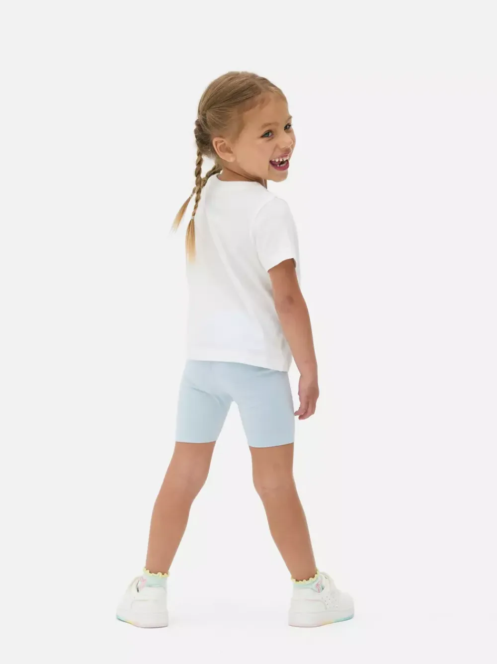 Dzieci Primark Topy I T-Shirty<T-shirt z krótkim rękawem, Hello Kitty i przyjaciele
