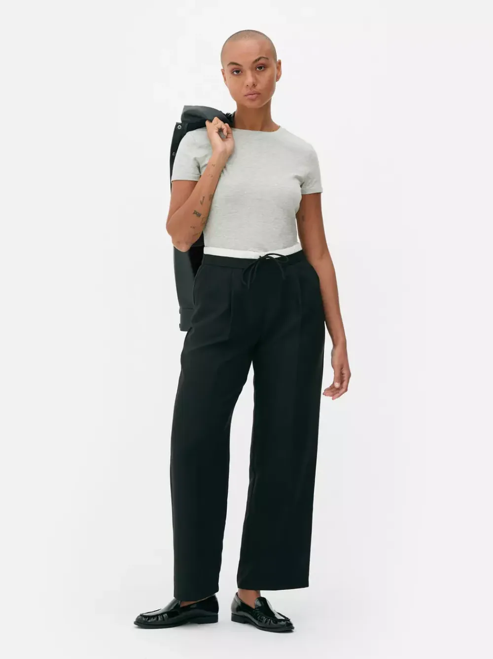 Primark Topy I T-Shirty<T-shirt z krótkim rękawem i okrągłym dekoltem
