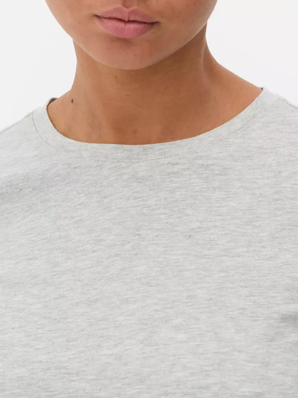Primark Topy I T-Shirty<T-shirt z krótkim rękawem i okrągłym dekoltem