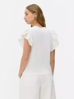 Primark Topy I T-Shirty<T-shirt z krótkim rękawem z haftem