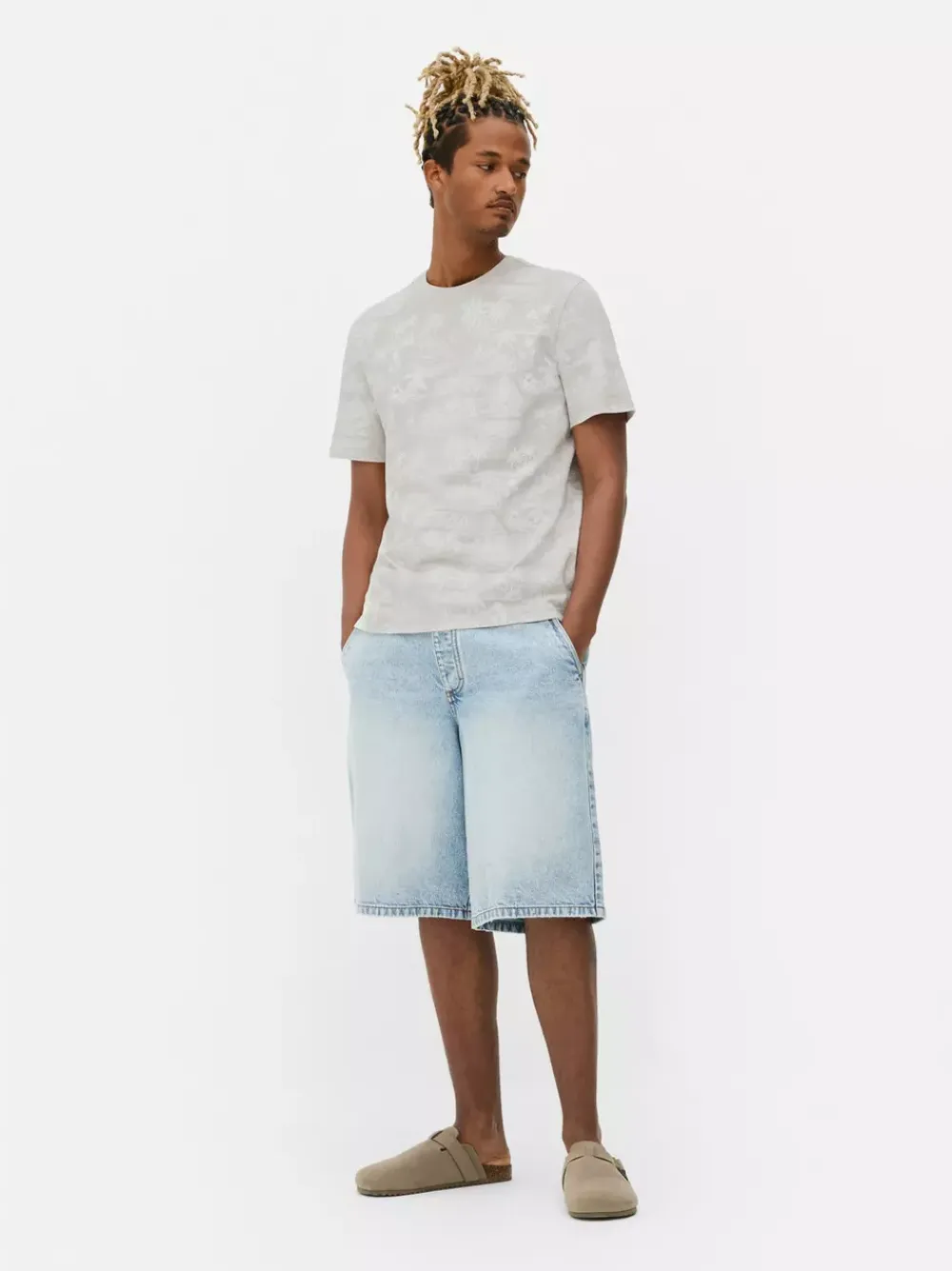 Primark Topy I T-Shirty<T-shirt z nadrukiem w palmy