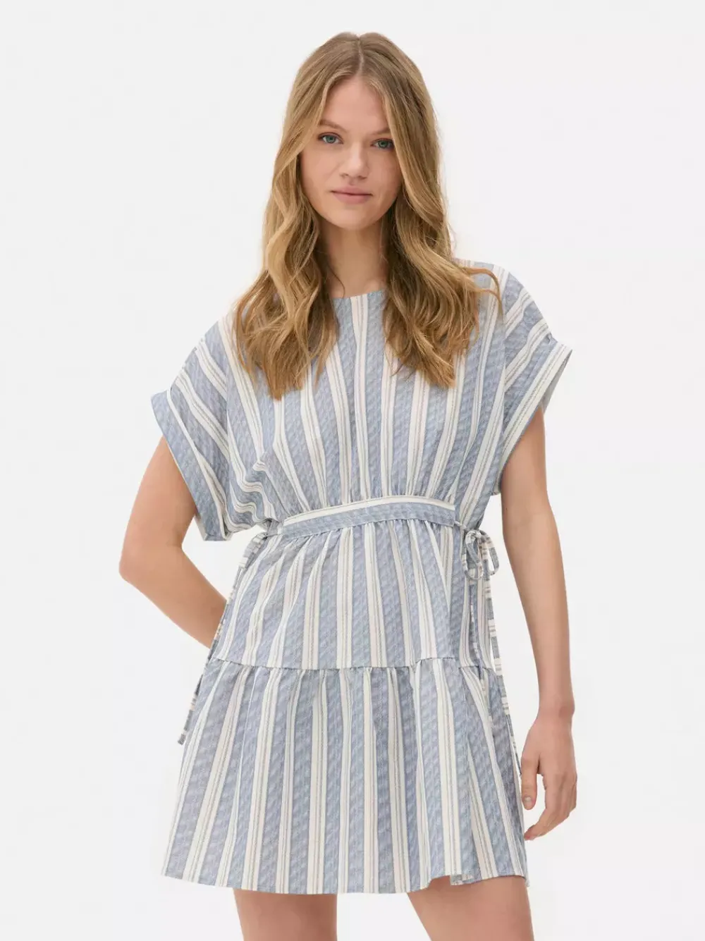 Primark Sukienki<Warstwowa sukienka mini z falbaną