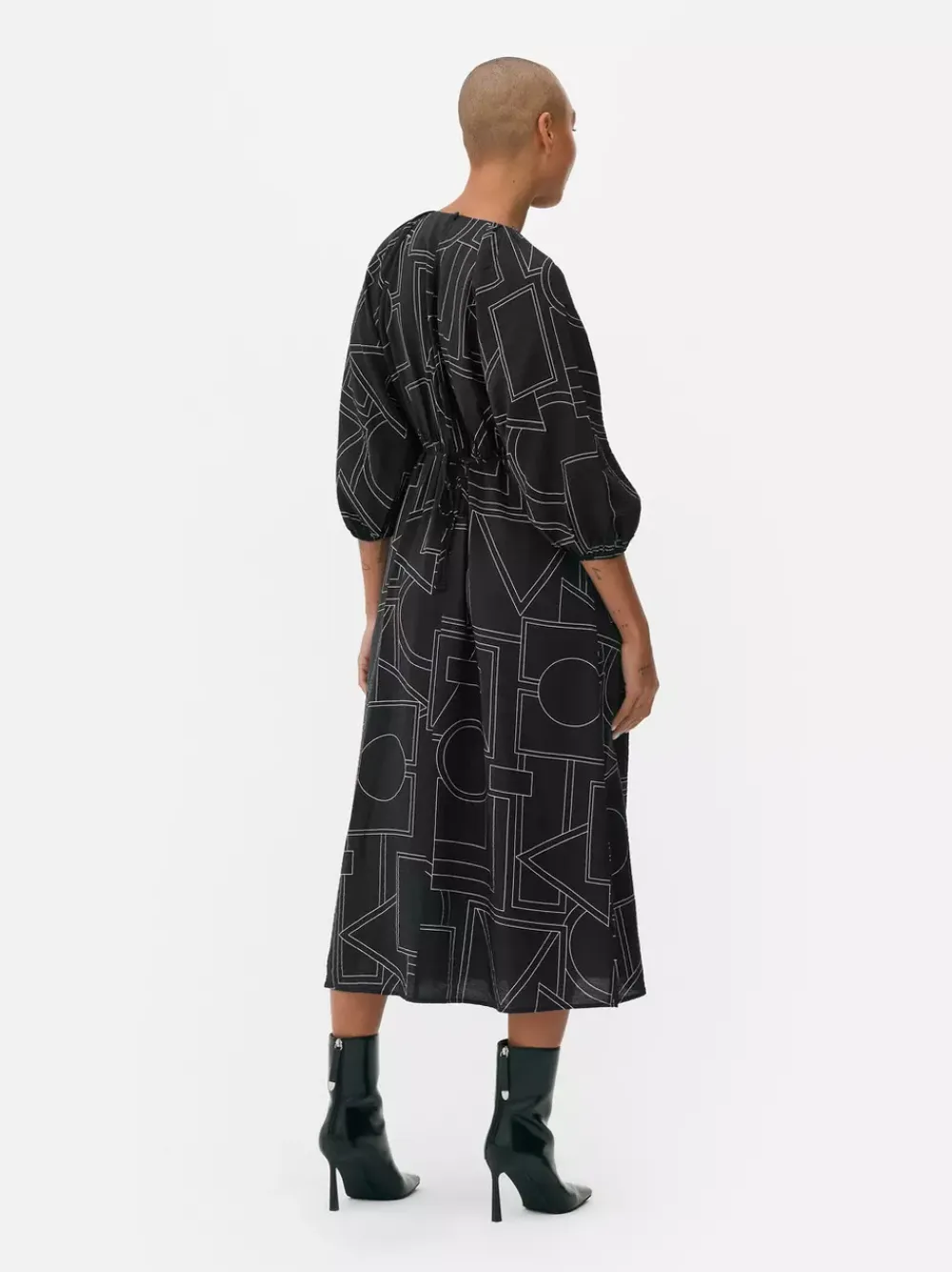 Primark Sukienki<Wzorzysta sukienka midi